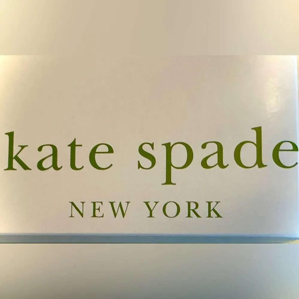 Kate Spade Vintage Gift Box